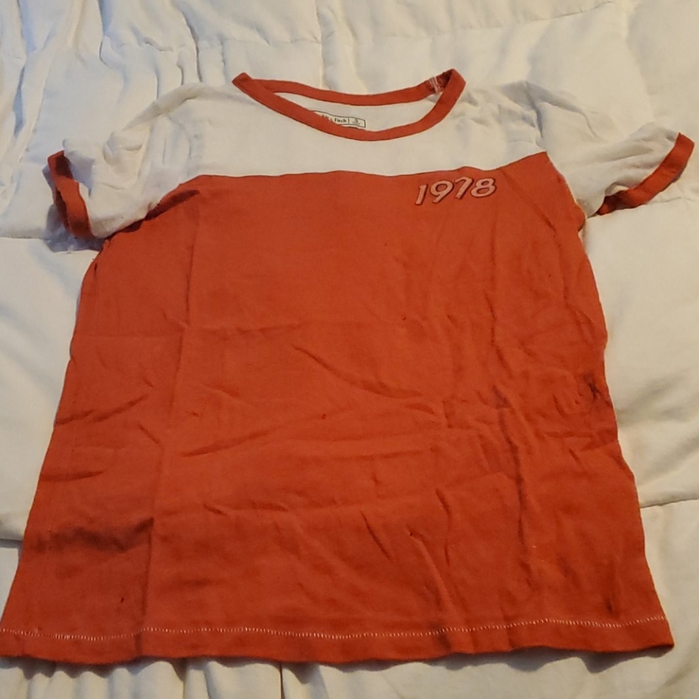 Abercrombie & Fitch T Shirt Size Small